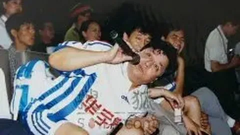 巴西男足国家队主帅儒尼奥尔被剥夺职务